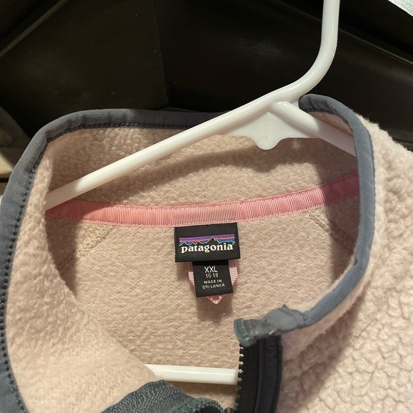 Women's Patagonia Fleece Jacket - Picture 4 of 5